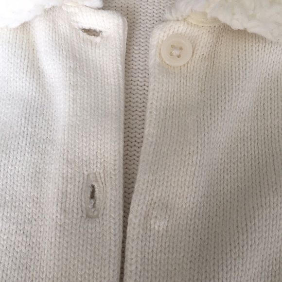 Girls Old Navy Button Up Cardigan Faux Fur Collar (Size 12) - Picture 3 of 3